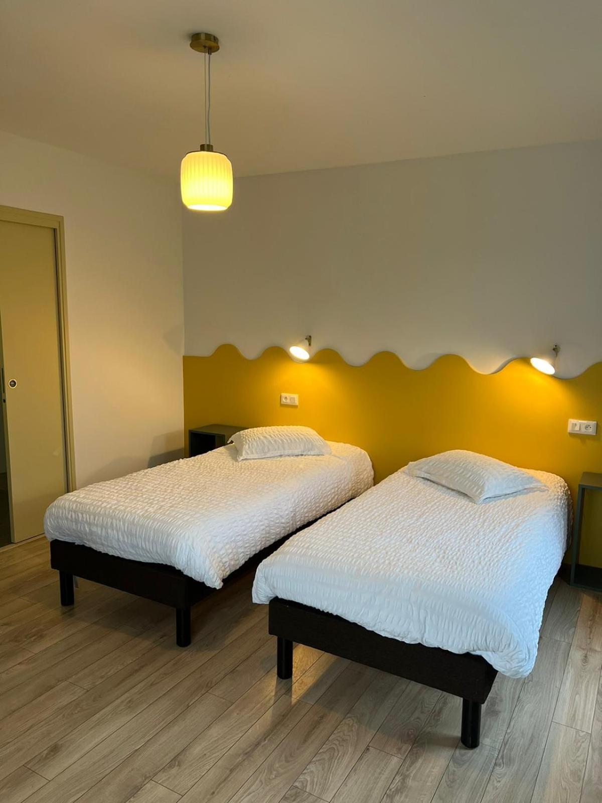 Hotel Les Voisins Beaucemaine Ploufragan Bagian luar foto