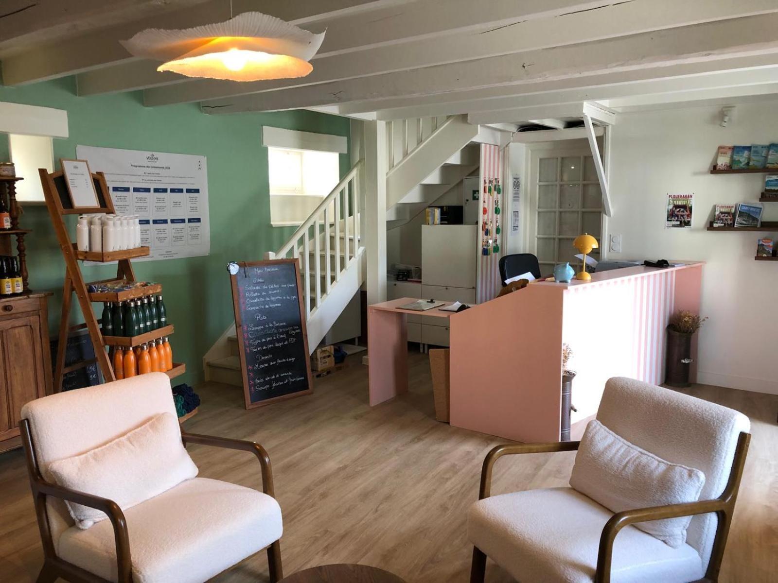 Hotel Les Voisins Beaucemaine Ploufragan Bagian luar foto