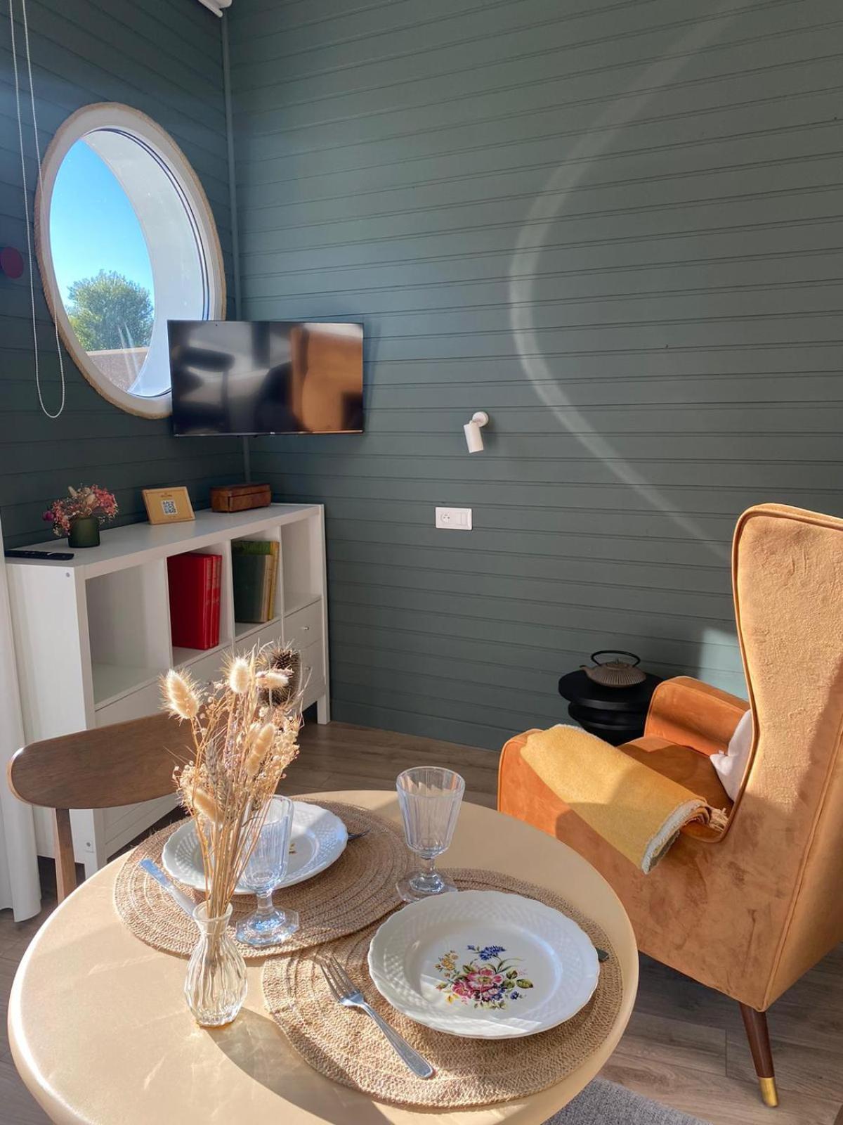 Hotel Les Voisins Beaucemaine Ploufragan Ruang foto