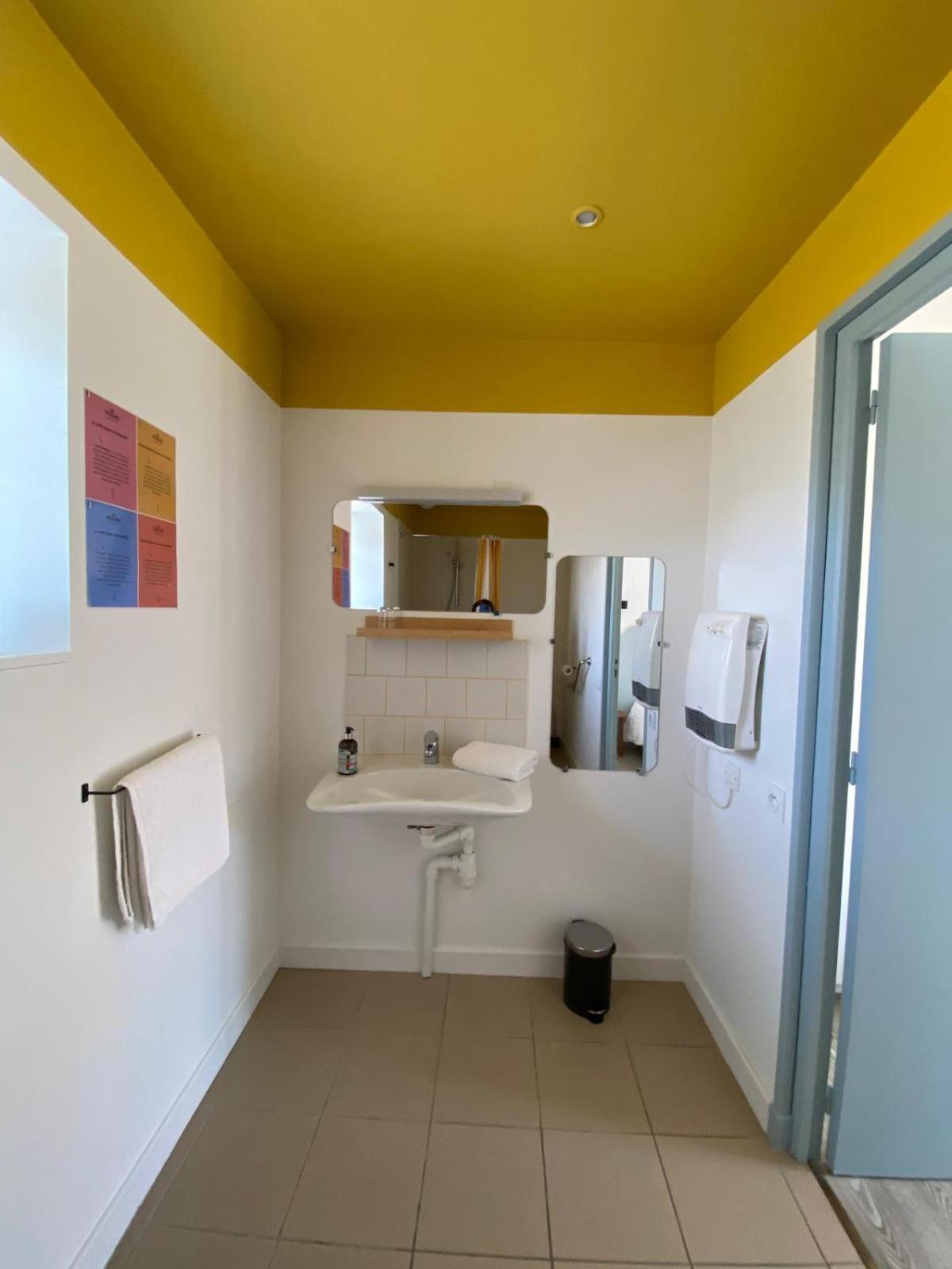 Hotel Les Voisins Beaucemaine Ploufragan Ruang foto