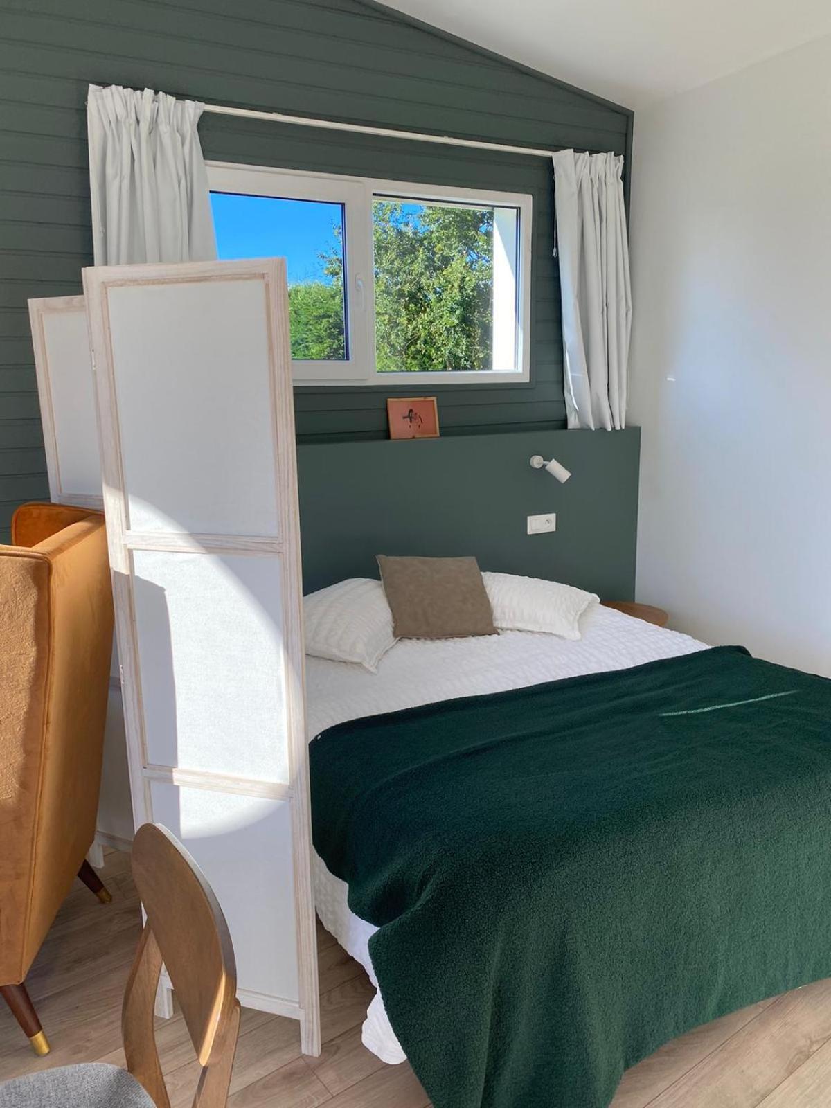 Hotel Les Voisins Beaucemaine Ploufragan Ruang foto